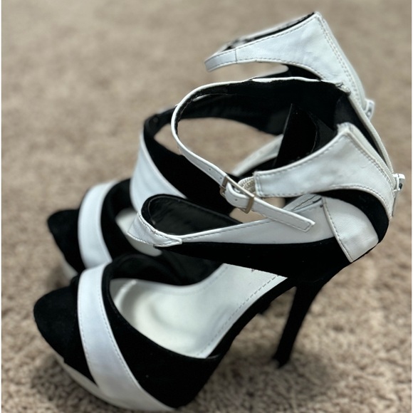 Lilliana black white peek toe 6 inch heels - Picture 6 of 7
